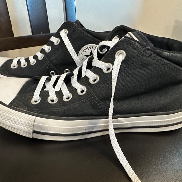Converse Mid top Women's 8 - Picture 2 of 5
